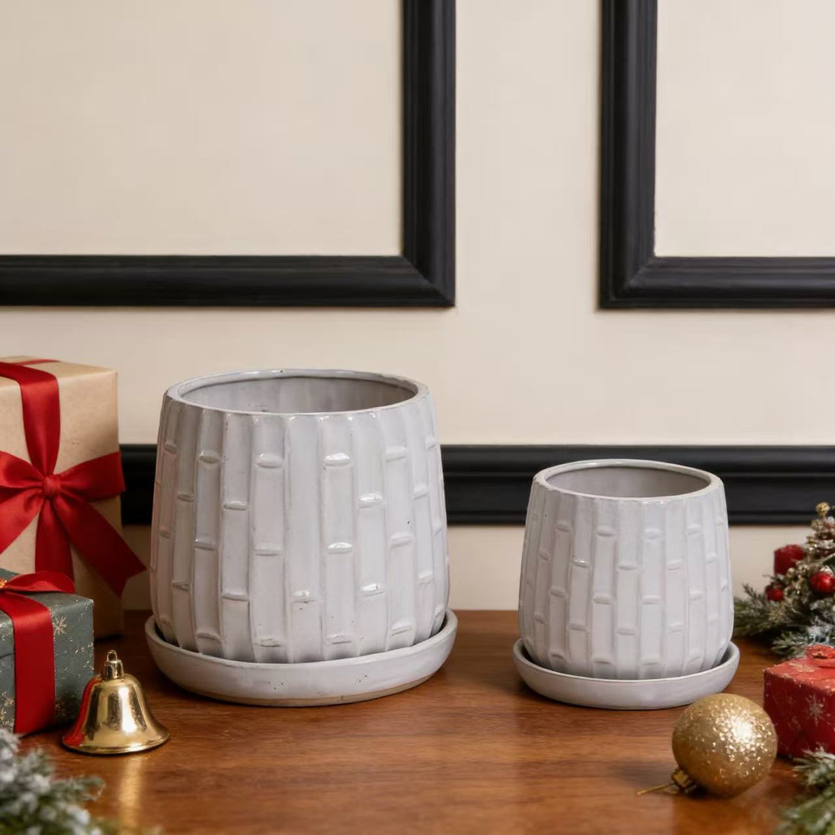 Natura AM Handmade White Glazed Ceramic Planter Set of 2